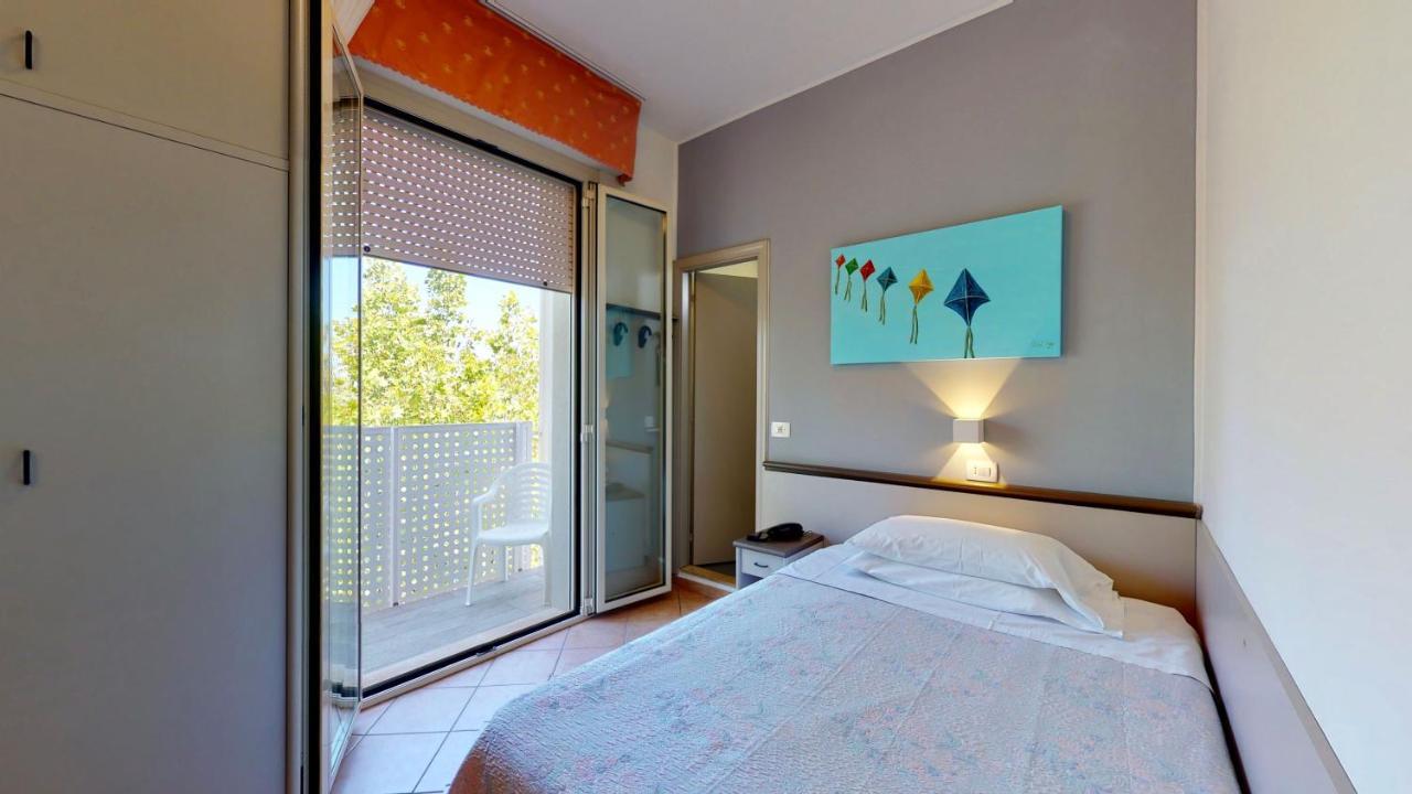 Hotel Excelsior Cervia Ngoại thất bức ảnh