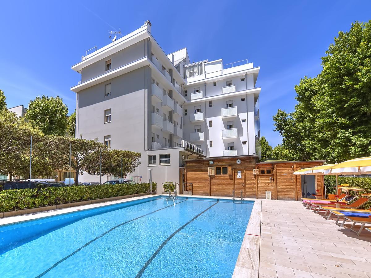 Hotel Excelsior Cervia Ngoại thất bức ảnh